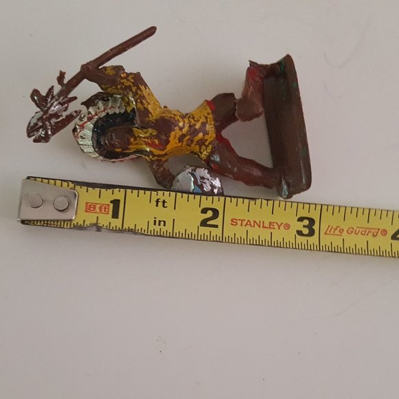 Vintage Plastic Toys Native American and Cowboy Figures - Picture 7 of 14